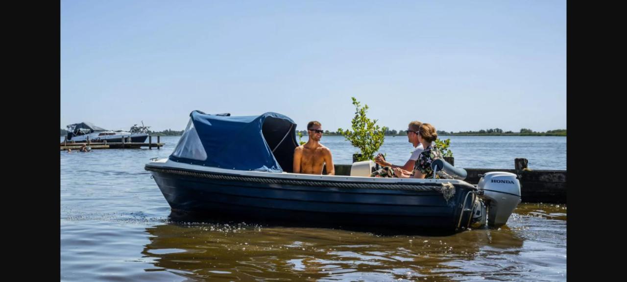Kajuit423 6Pers 5Sterren Vakantiepark Bergumermeer Aan Het Water In Friesland Met Zwembad Suameer Exterior foto